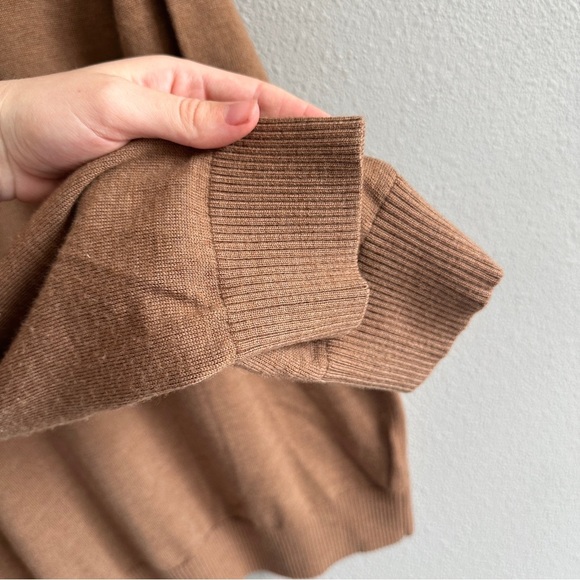 Men's Banana Republic Extra Fine Merino Wool Tan Sweater XL - Picture 6 of 12